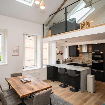 Pass The Keys Stunning 3 Bed Loft Style Apt With Free Parking Edinburgh Ngoại thất bức ảnh
