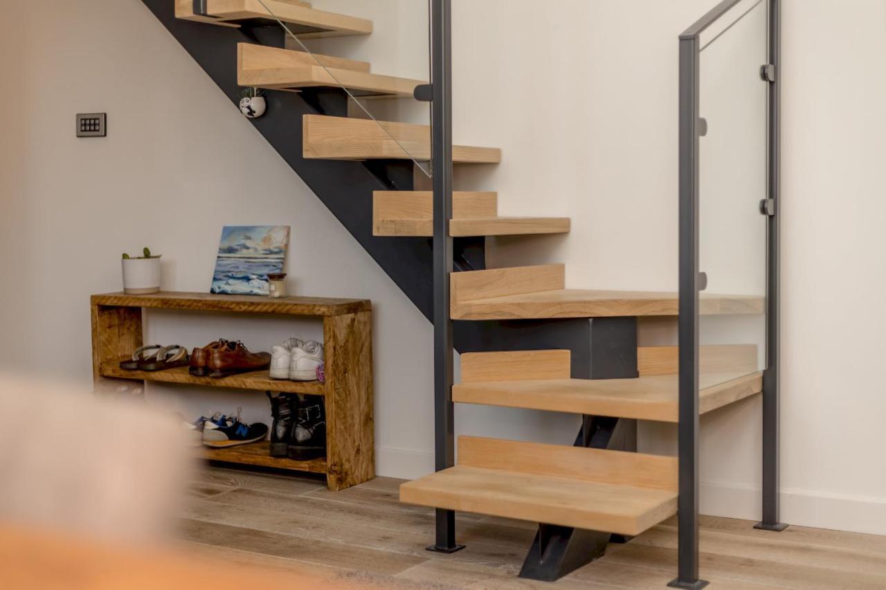 Pass The Keys Stunning 3 Bed Loft Style Apt With Free Parking Edinburgh Ngoại thất bức ảnh