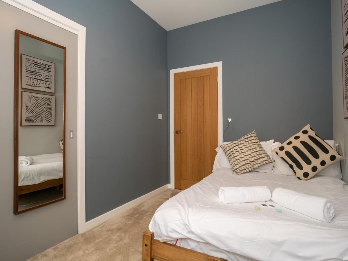 Pass The Keys Stunning 3 Bed Loft Style Apt With Free Parking Edinburgh Ngoại thất bức ảnh