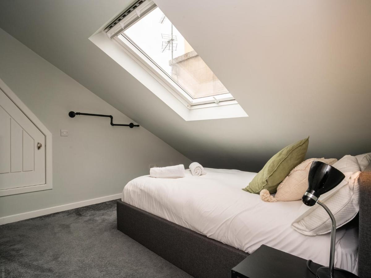 Pass The Keys Stunning 3 Bed Loft Style Apt With Free Parking Edinburgh Ngoại thất bức ảnh