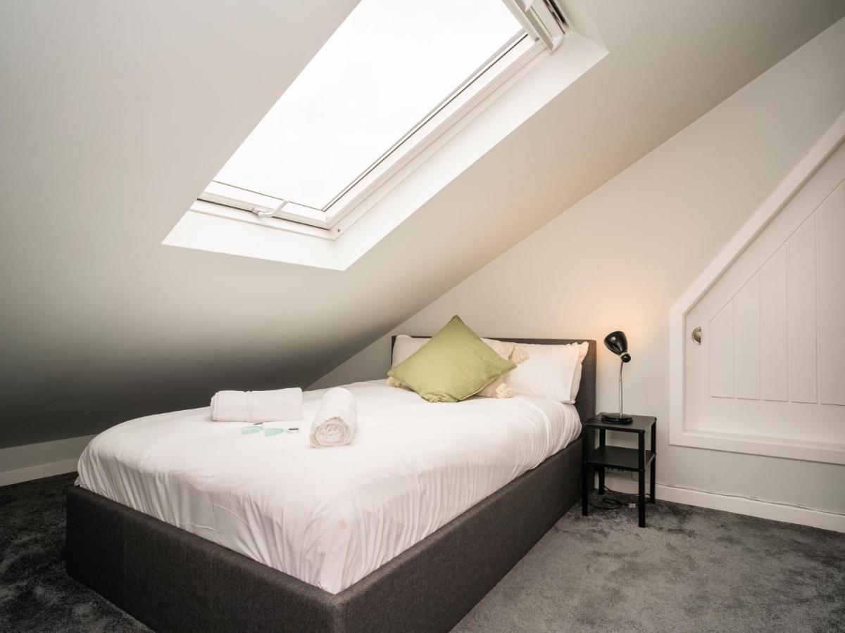 Pass The Keys Stunning 3 Bed Loft Style Apt With Free Parking Edinburgh Ngoại thất bức ảnh